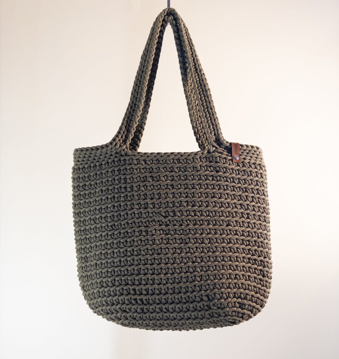 The Snorr Bag in Olive